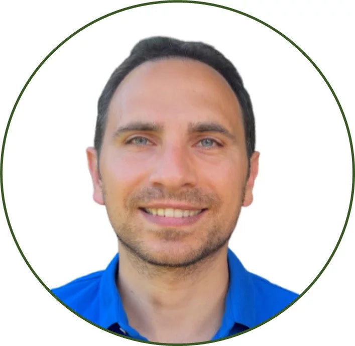 Mark Ghibril - The CXO of SaltyLama. SaltyLama sells sustainable household products such as laundry detergent strips. 